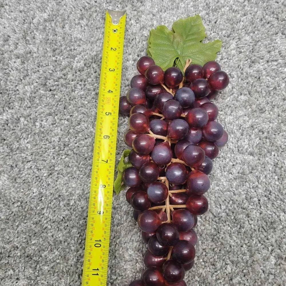 Lot of 6 Vintage Artificial  Rubber Grapes